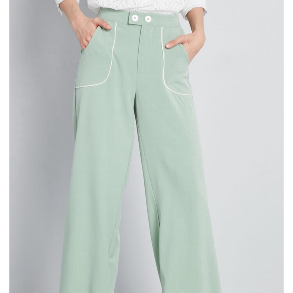 2/$100 Outlined Delight Wide Leg Mint Pants